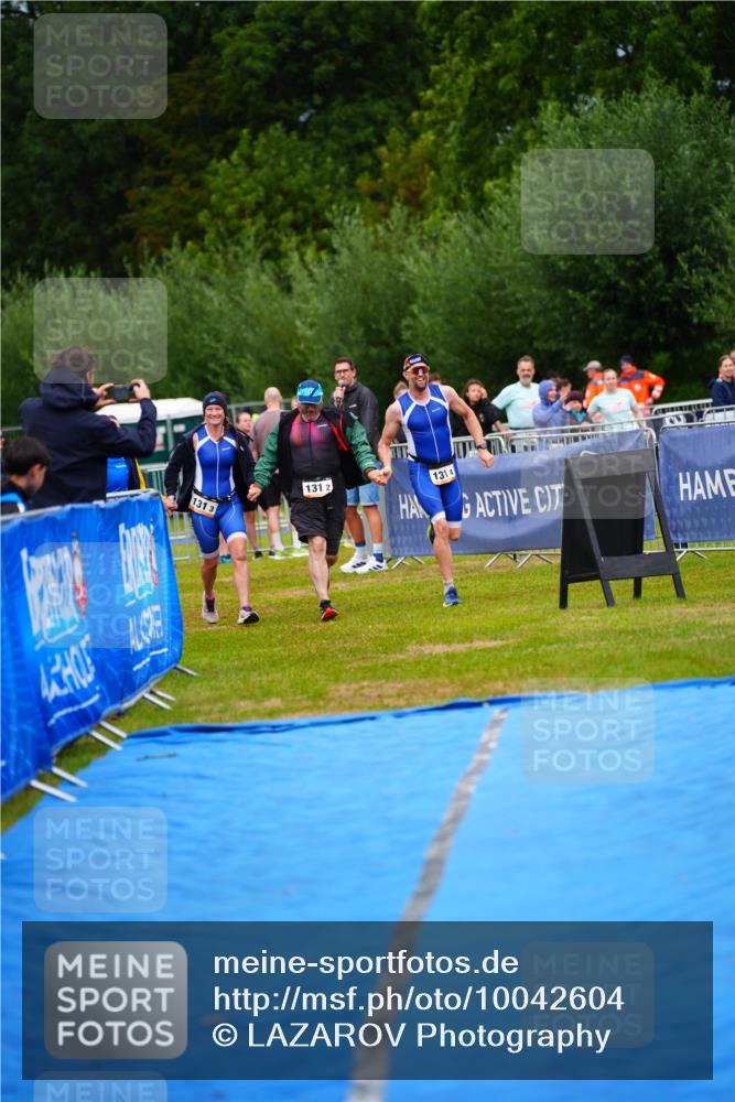 30.08.2026 - Elbe Triathlon Hamburg LAZAROV Photography http://msf.ph/oto/10042604 30.08.2026 16:30:20 Ziel  meine-sportfotos.de