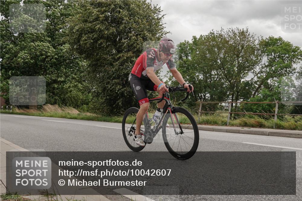 30.08.2026 - Elbe Triathlon Hamburg Michael Burmester http://msf.ph/oto/10042607 30.08.2026 14:47:49 Radfahren  meine-sportfotos.de