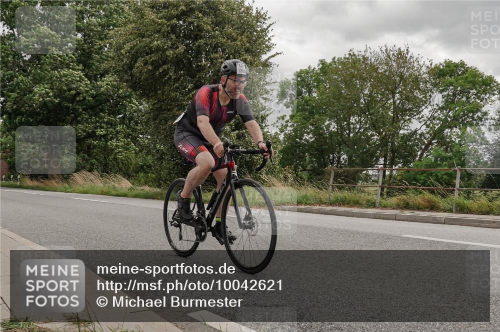 30.08.2026 - Elbe Triathlon Hamburg Michael Burmester http://msf.ph/oto/10042621 30.08.2026 14:48:00 Radfahren 131 meine-sportfotos.de