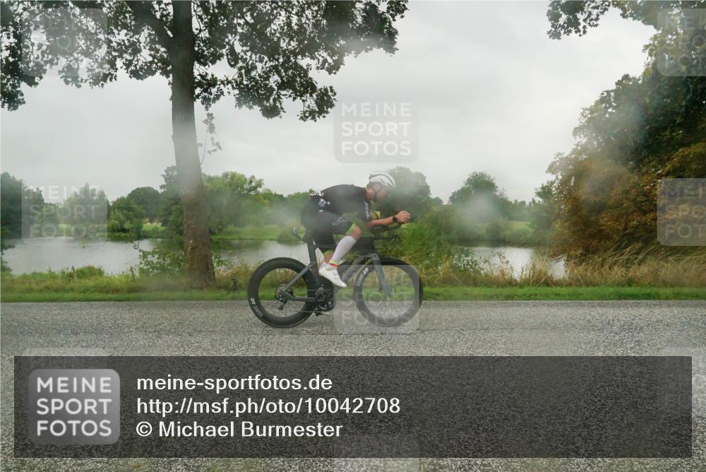 30.08.2026 - Elbe Triathlon Hamburg Michael Burmester http://msf.ph/oto/10042708 30.08.2026 08:54:51 Radfahren 185, 307, 372 meine-sportfotos.de