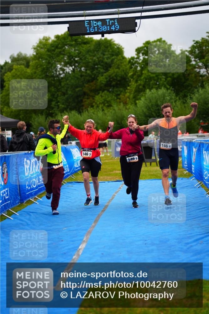 30.08.2026 - Elbe Triathlon Hamburg LAZAROV Photography http://msf.ph/oto/10042760 30.08.2026 16:30:48 Ziel  meine-sportfotos.de