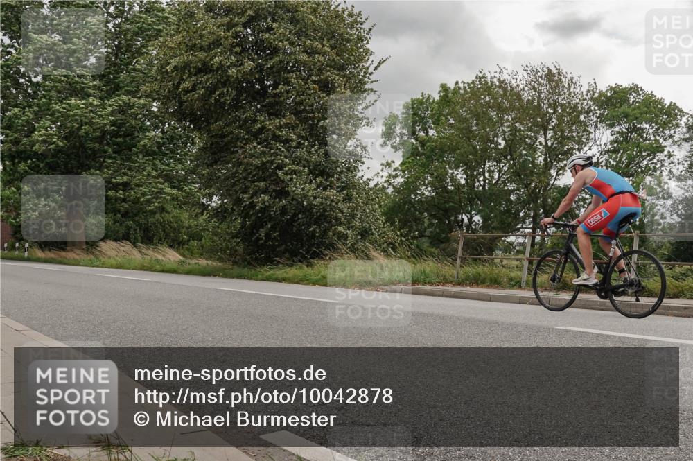 30.08.2026 - Elbe Triathlon Hamburg Michael Burmester http://msf.ph/oto/10042878 30.08.2026 14:50:29 Radfahren 162 meine-sportfotos.de