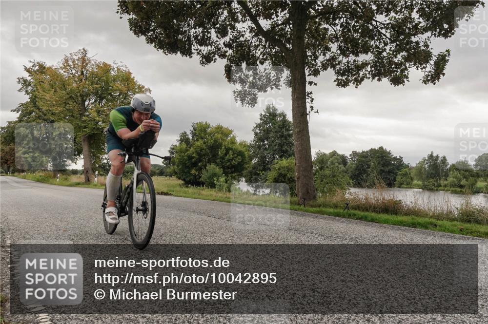 30.08.2026 - Elbe Triathlon Hamburg Michael Burmester http://msf.ph/oto/10042895 30.08.2026 09:15:57 Radfahren 200 meine-sportfotos.de