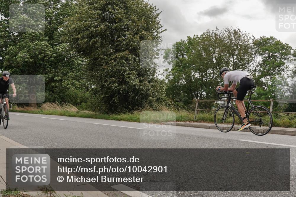 30.08.2026 - Elbe Triathlon Hamburg Michael Burmester http://msf.ph/oto/10042901 30.08.2026 14:50:44 Radfahren 179 meine-sportfotos.de