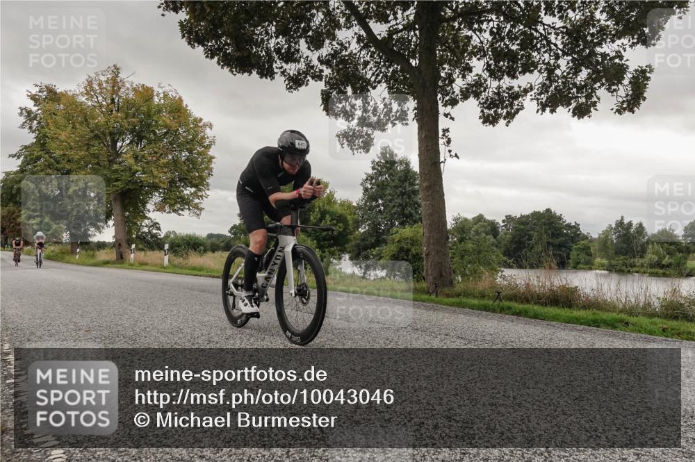 30.08.2026 - Elbe Triathlon Hamburg Michael Burmester http://msf.ph/oto/10043046 30.08.2026 09:16:46 Radfahren 217, 247, 391, 431, 637, 641 meine-sportfotos.de