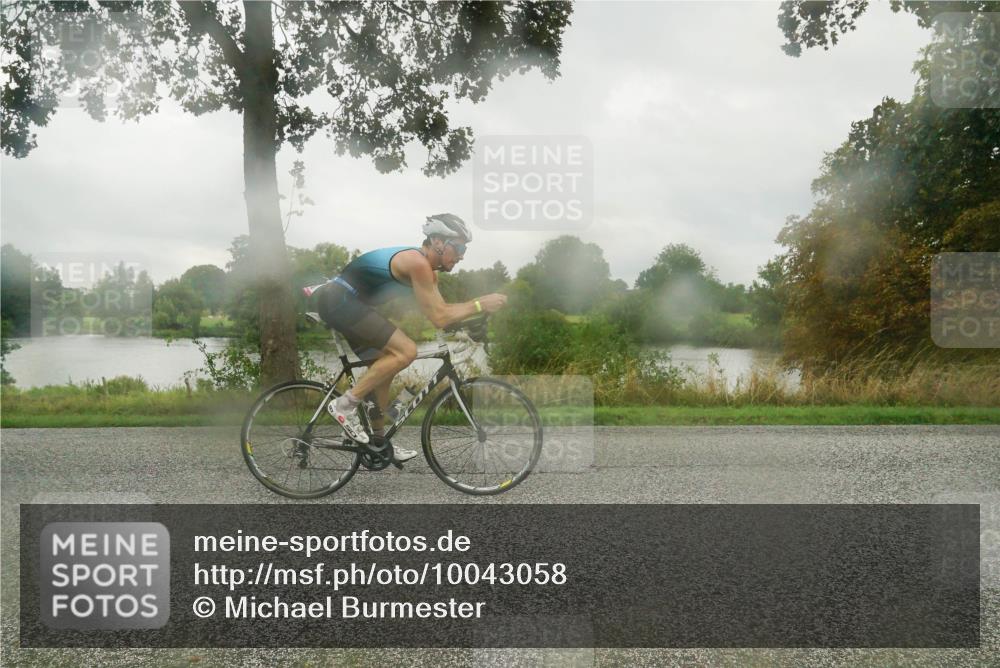 30.08.2026 - Elbe Triathlon Hamburg Michael Burmester http://msf.ph/oto/10043058 30.08.2026 08:58:31 Radfahren 181, 210, 242, 314, 360 meine-sportfotos.de