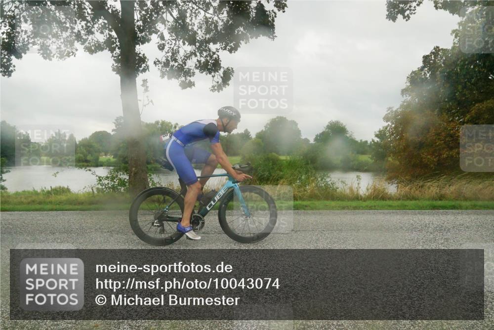30.08.2026 - Elbe Triathlon Hamburg Michael Burmester http://msf.ph/oto/10043074 30.08.2026 08:58:40 Radfahren 242, 288, 360 meine-sportfotos.de
