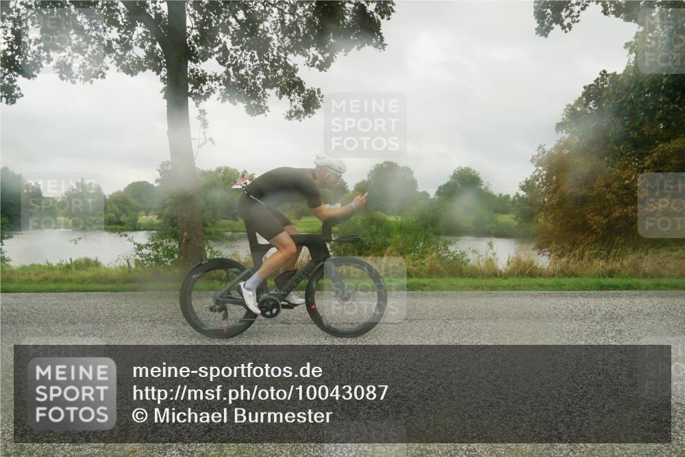30.08.2026 - Elbe Triathlon Hamburg Michael Burmester http://msf.ph/oto/10043087 30.08.2026 08:58:54 Radfahren 251, 260, 287, 380 meine-sportfotos.de