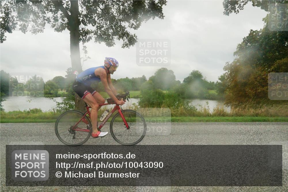 30.08.2026 - Elbe Triathlon Hamburg Michael Burmester http://msf.ph/oto/10043090 30.08.2026 08:58:58 Radfahren 260, 287, 380 meine-sportfotos.de