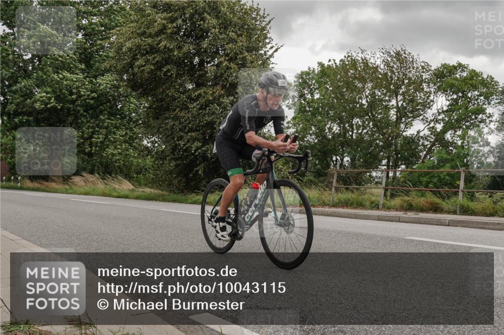 30.08.2026 - Elbe Triathlon Hamburg Michael Burmester http://msf.ph/oto/10043115 30.08.2026 14:52:15 Radfahren 168 meine-sportfotos.de
