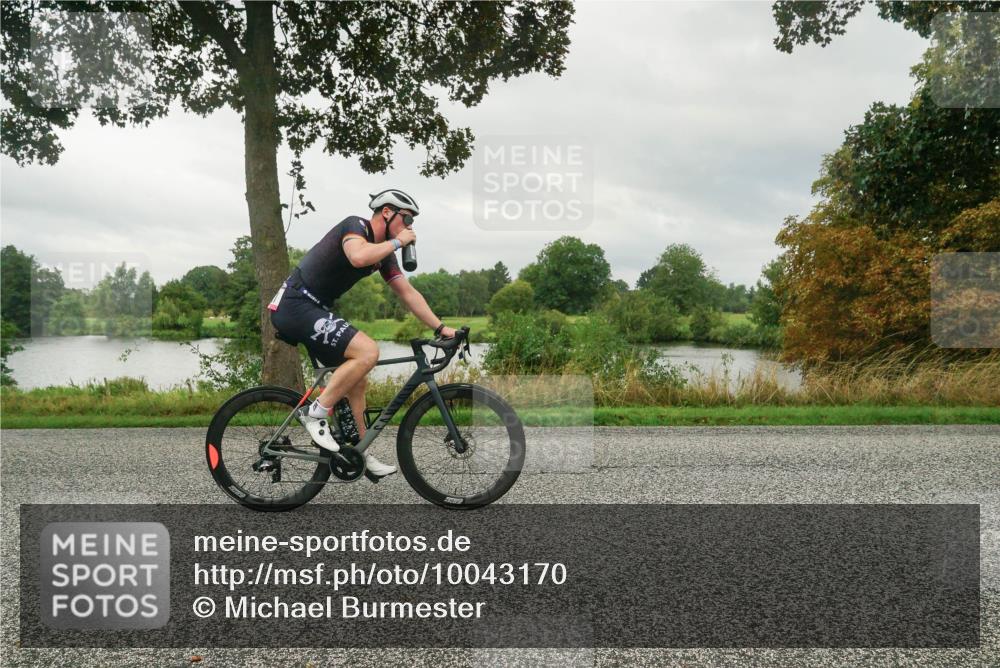 30.08.2026 - Elbe Triathlon Hamburg Michael Burmester http://msf.ph/oto/10043170 30.08.2026 09:00:18 Radfahren 253, 321, 375, 383 meine-sportfotos.de