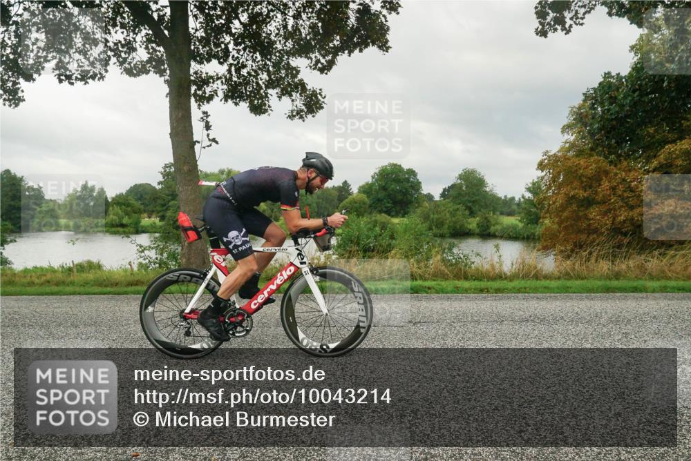 30.08.2026 - Elbe Triathlon Hamburg Michael Burmester http://msf.ph/oto/10043214 30.08.2026 09:00:45 Radfahren 292, 343, 391, 393 meine-sportfotos.de
