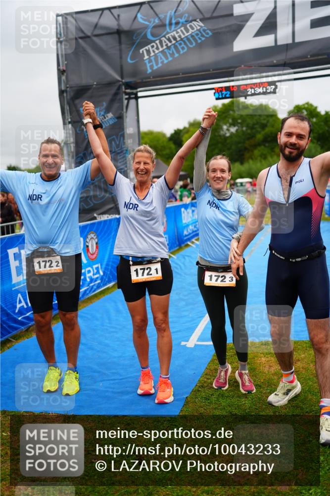 30.08.2026 - Elbe Triathlon Hamburg LAZAROV Photography http://msf.ph/oto/10043233 30.08.2026 16:34:40 Ziel  meine-sportfotos.de