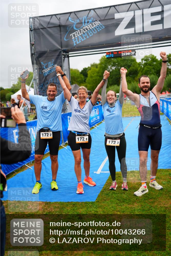 30.08.2026 - Elbe Triathlon Hamburg LAZAROV Photography http://msf.ph/oto/10043266 30.08.2026 16:34:41 Ziel  meine-sportfotos.de