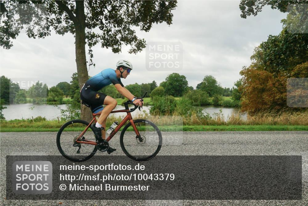 30.08.2026 - Elbe Triathlon Hamburg Michael Burmester http://msf.ph/oto/10043379 30.08.2026 09:02:20 Radfahren 180, 194, 205, 267 meine-sportfotos.de