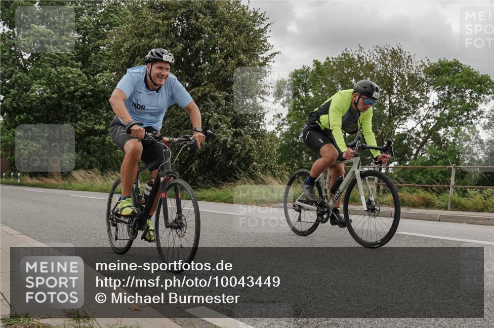 30.08.2026 - Elbe Triathlon Hamburg Michael Burmester http://msf.ph/oto/10043449 30.08.2026 14:54:40 Radfahren 161 meine-sportfotos.de