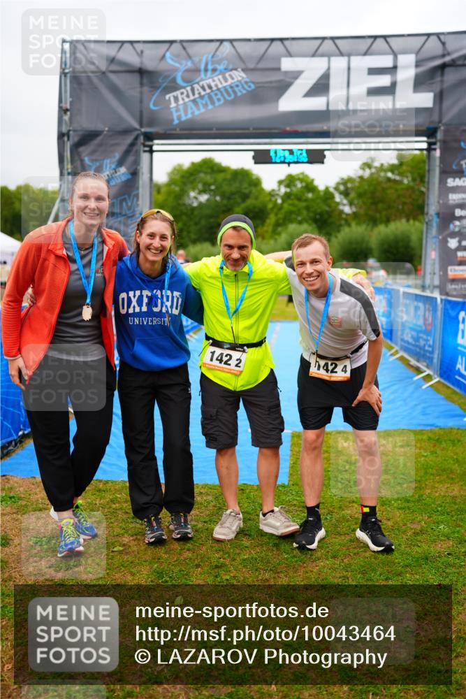 30.08.2026 - Elbe Triathlon Hamburg LAZAROV Photography http://msf.ph/oto/10043464 30.08.2026 16:35:55 Ziel  meine-sportfotos.de