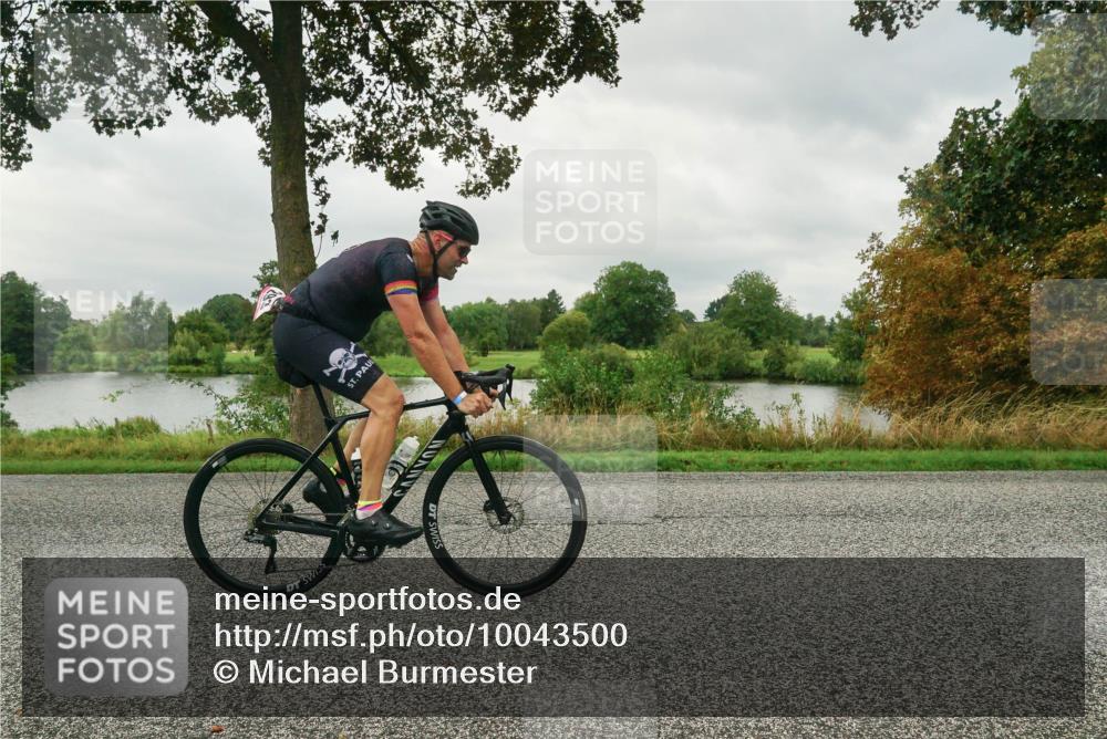 30.08.2026 - Elbe Triathlon Hamburg Michael Burmester http://msf.ph/oto/10043500 30.08.2026 09:03:16 Radfahren 231, 293 meine-sportfotos.de