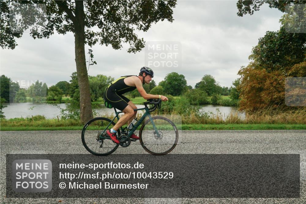 30.08.2026 - Elbe Triathlon Hamburg Michael Burmester http://msf.ph/oto/10043529 30.08.2026 09:03:38 Radfahren 196 meine-sportfotos.de