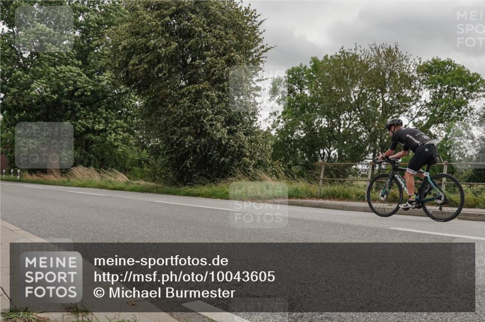 30.08.2026 - Elbe Triathlon Hamburg Michael Burmester http://msf.ph/oto/10043605 30.08.2026 14:55:38 Radfahren  meine-sportfotos.de
