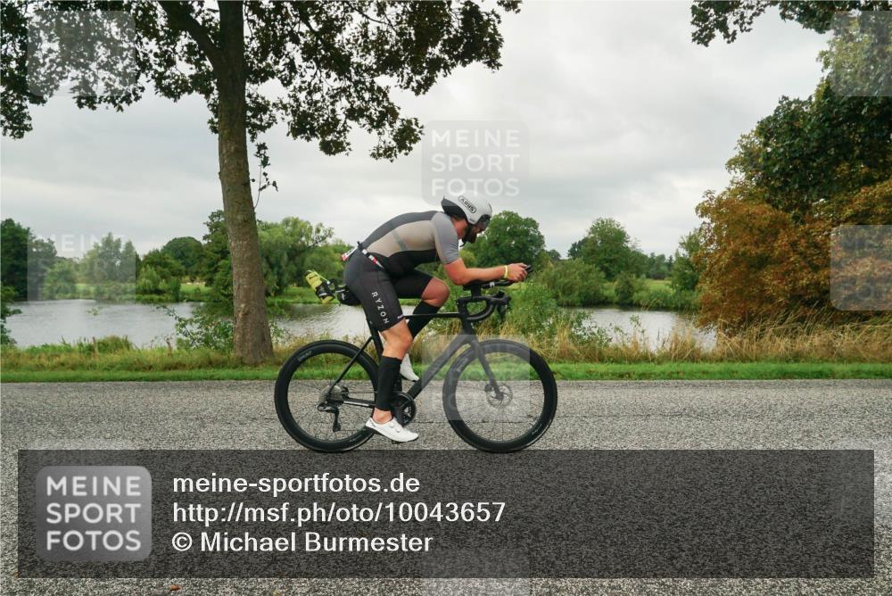 30.08.2026 - Elbe Triathlon Hamburg Michael Burmester http://msf.ph/oto/10043657 30.08.2026 09:05:13 Radfahren 189, 308, 352 meine-sportfotos.de
