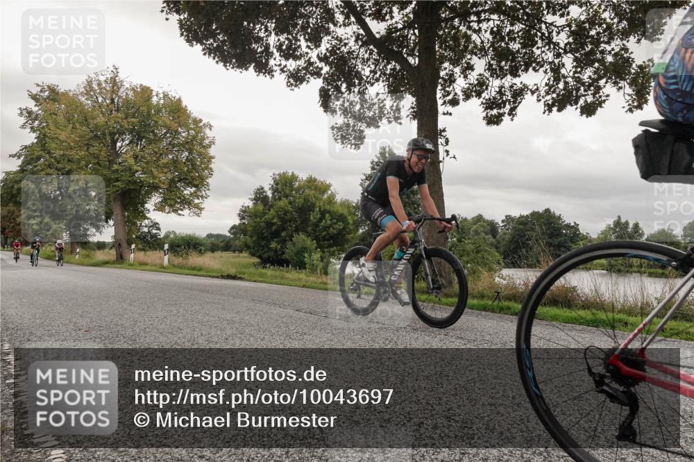 30.08.2026 - Elbe Triathlon Hamburg Michael Burmester http://msf.ph/oto/10043697 30.08.2026 09:19:40 Radfahren 183, 266, 312, 368, 434, 451, 502, 520, 597 meine-sportfotos.de