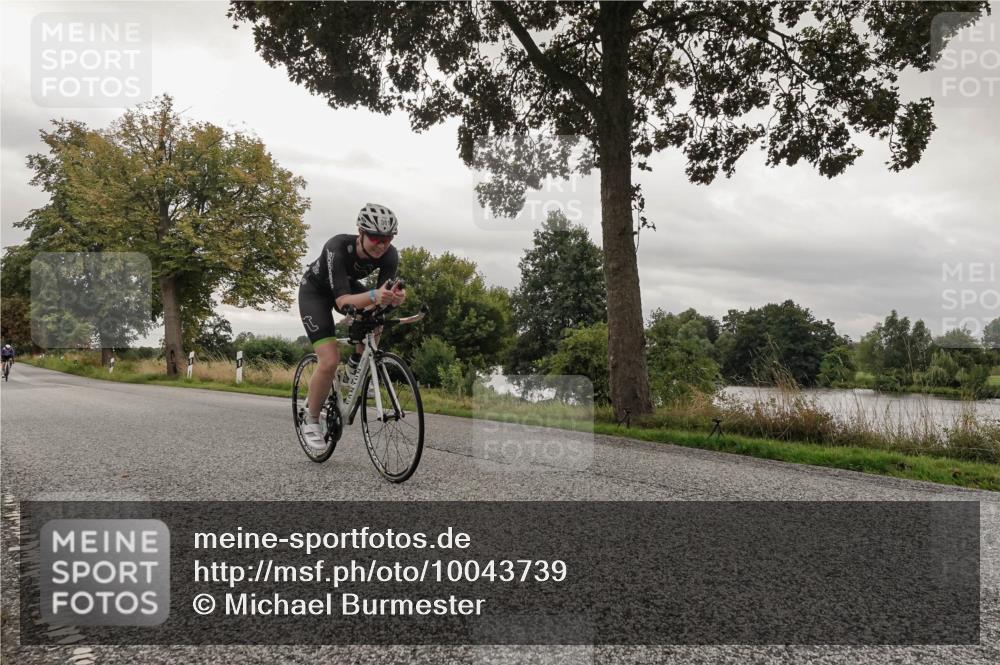 30.08.2026 - Elbe Triathlon Hamburg Michael Burmester http://msf.ph/oto/10043739 30.08.2026 09:19:58 Radfahren 381, 421 meine-sportfotos.de