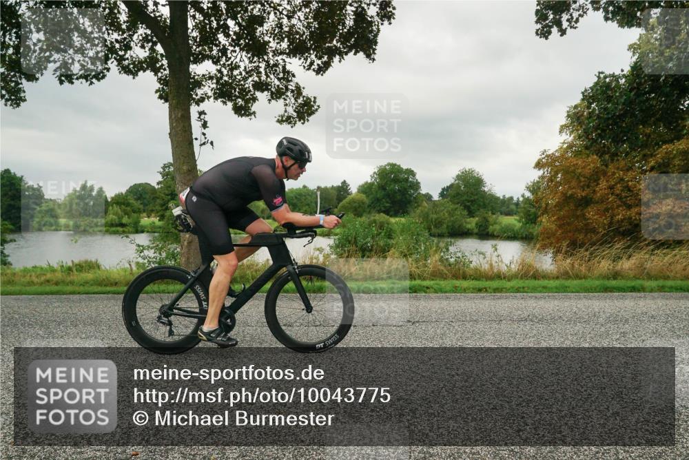 30.08.2026 - Elbe Triathlon Hamburg Michael Burmester http://msf.ph/oto/10043775 30.08.2026 09:06:13 Radfahren 197, 272, 412 meine-sportfotos.de