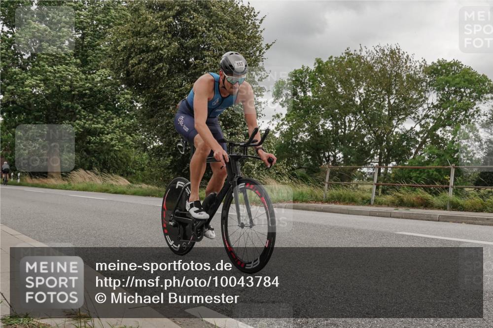 30.08.2026 - Elbe Triathlon Hamburg Michael Burmester http://msf.ph/oto/10043784 30.08.2026 14:56:43 Radfahren  meine-sportfotos.de