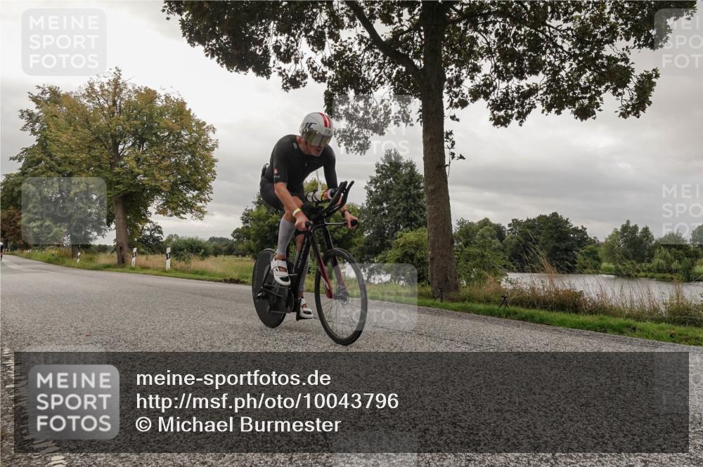 30.08.2026 - Elbe Triathlon Hamburg Michael Burmester http://msf.ph/oto/10043796 30.08.2026 09:20:28 Radfahren 216, 519, 631, 718 meine-sportfotos.de