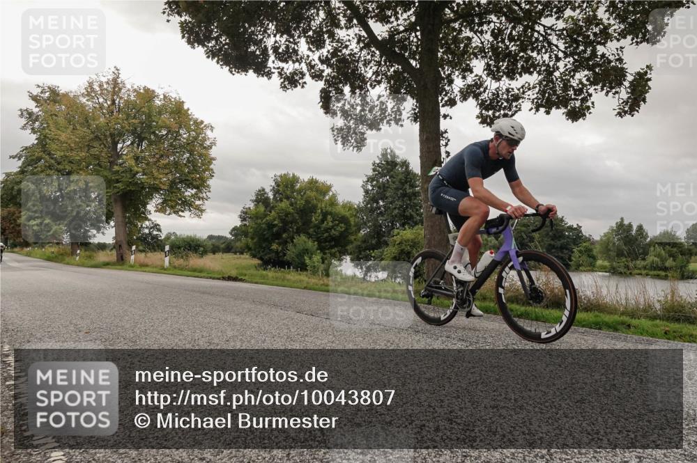 30.08.2026 - Elbe Triathlon Hamburg Michael Burmester http://msf.ph/oto/10043807 30.08.2026 09:20:32 Radfahren 188, 216, 519, 631 meine-sportfotos.de