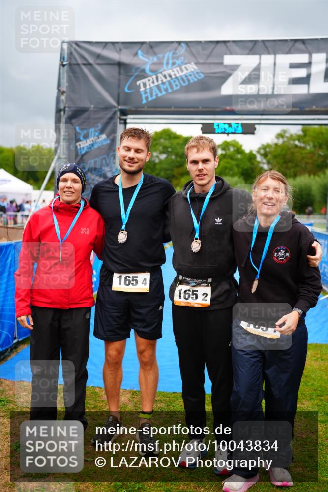 30.08.2026 - Elbe Triathlon Hamburg LAZAROV Photography http://msf.ph/oto/10043834 30.08.2026 16:39:25 Ziel  meine-sportfotos.de