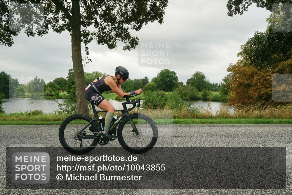 30.08.2026 - Elbe Triathlon Hamburg Michael Burmester http://msf.ph/oto/10043855 30.08.2026 09:06:55 Radfahren 282, 392 meine-sportfotos.de