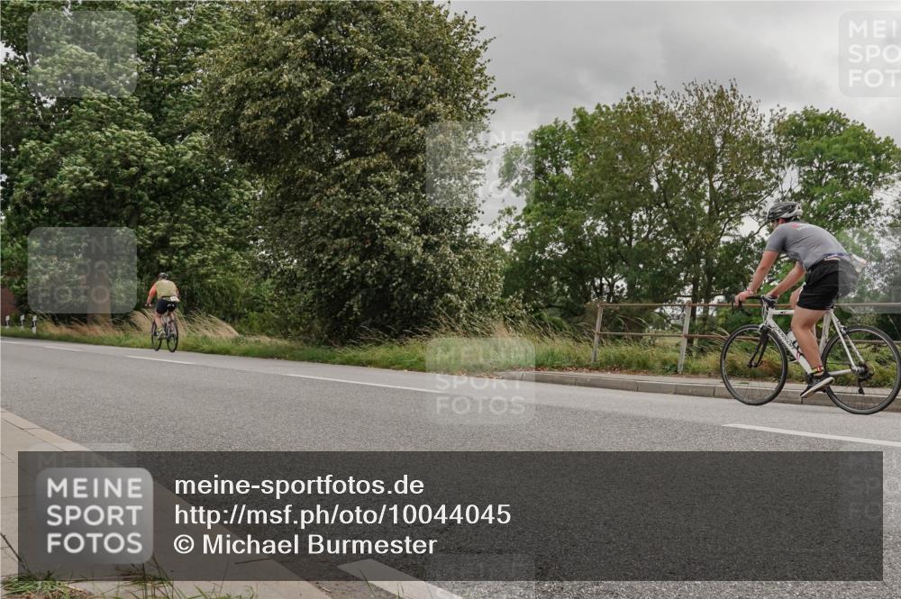 30.08.2026 - Elbe Triathlon Hamburg Michael Burmester http://msf.ph/oto/10044045 30.08.2026 14:59:28 Radfahren  meine-sportfotos.de