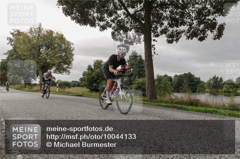 30.08.2026 - Elbe Triathlon Hamburg Michael Burmester http://msf.ph/oto/10044133 30.08.2026 09:22:09 Radfahren 280, 307, 320, 418, 470, 476, 516, 582 meine-sportfotos.de