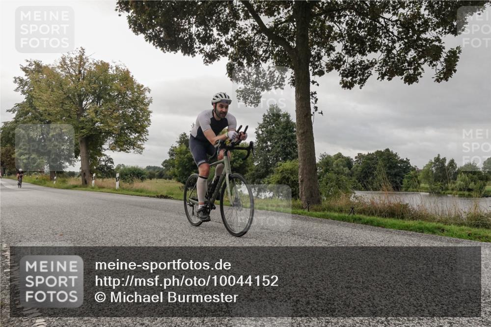 30.08.2026 - Elbe Triathlon Hamburg Michael Burmester http://msf.ph/oto/10044152 30.08.2026 09:22:12 Radfahren 280, 286, 320, 470, 476 meine-sportfotos.de