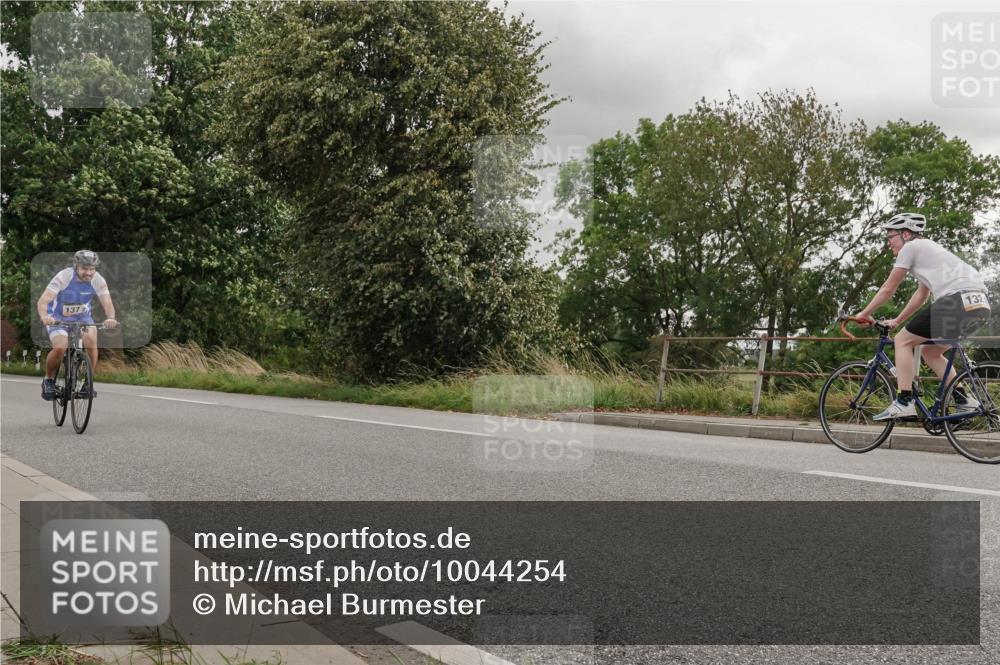30.08.2026 - Elbe Triathlon Hamburg Michael Burmester http://msf.ph/oto/10044254 30.08.2026 15:01:49 Radfahren  meine-sportfotos.de