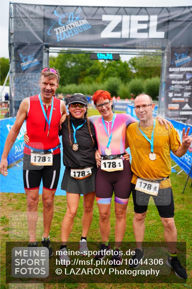 30.08.2026 - Elbe Triathlon Hamburg LAZAROV Photography http://msf.ph/oto/10044306 30.08.2026 16:42:45 Ziel  meine-sportfotos.de