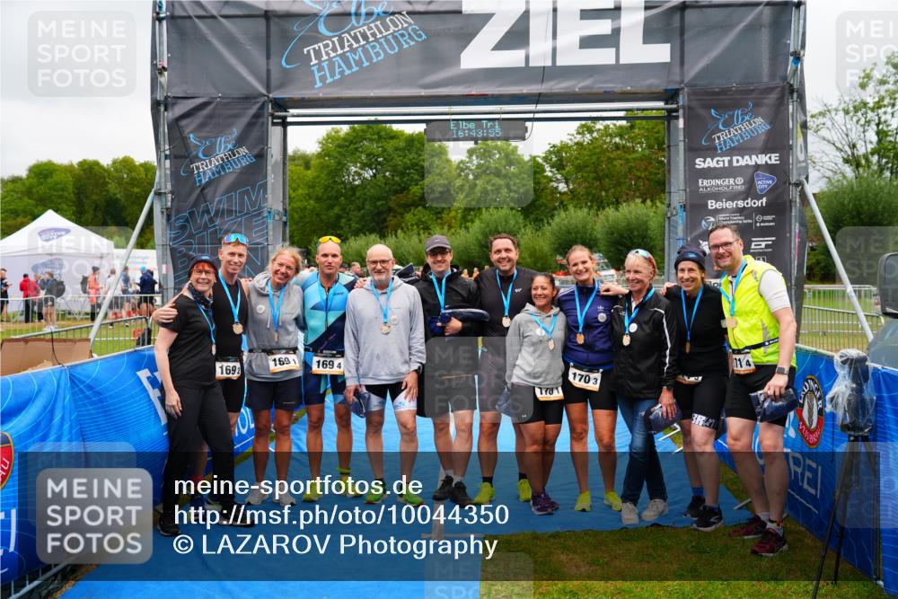 30.08.2026 - Elbe Triathlon Hamburg LAZAROV Photography http://msf.ph/oto/10044350 30.08.2026 16:43:54 Ziel  meine-sportfotos.de