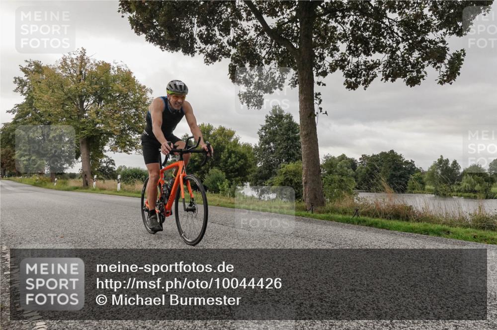 30.08.2026 - Elbe Triathlon Hamburg Michael Burmester http://msf.ph/oto/10044426 30.08.2026 09:23:27 Radfahren 227, 739 meine-sportfotos.de