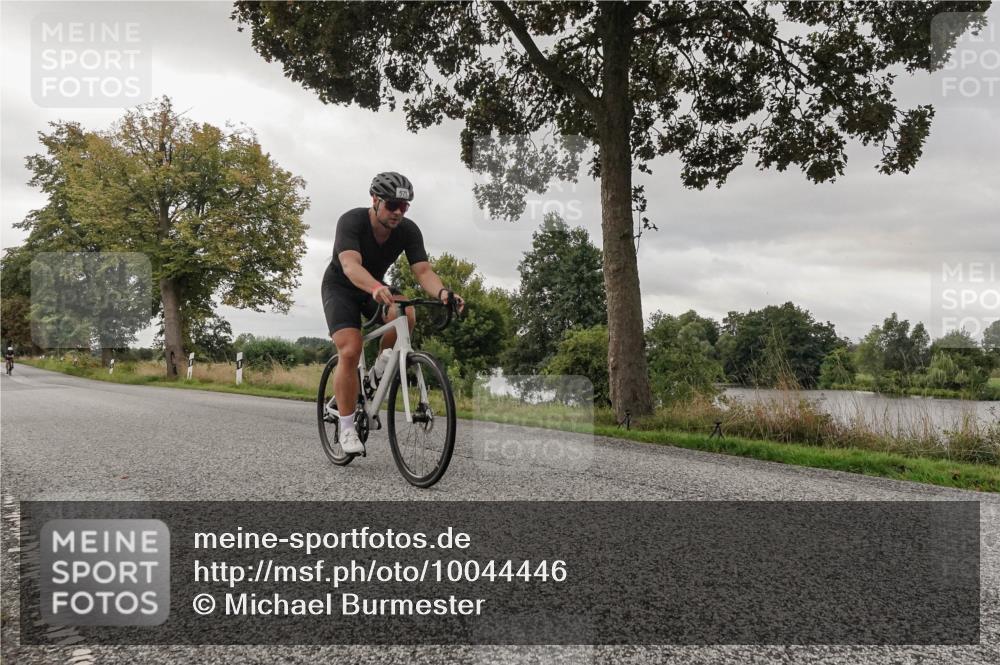 30.08.2026 - Elbe Triathlon Hamburg Michael Burmester http://msf.ph/oto/10044446 30.08.2026 09:23:36 Radfahren 227, 258, 408, 550, 573 meine-sportfotos.de