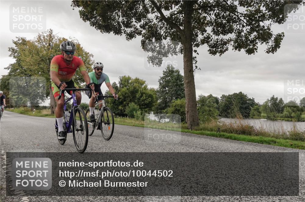 30.08.2026 - Elbe Triathlon Hamburg Michael Burmester http://msf.ph/oto/10044502 30.08.2026 09:23:59 Radfahren 240, 535, 583, 612, 621, 643 meine-sportfotos.de