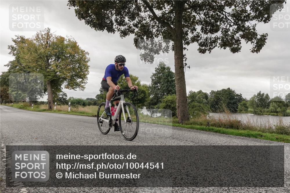 30.08.2026 - Elbe Triathlon Hamburg Michael Burmester http://msf.ph/oto/10044541 30.08.2026 09:24:05 Radfahren 269, 529, 583, 621 meine-sportfotos.de