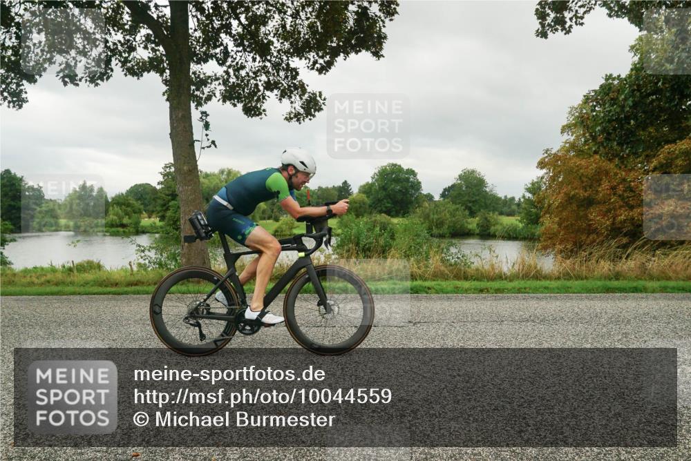 30.08.2026 - Elbe Triathlon Hamburg Michael Burmester http://msf.ph/oto/10044559 30.08.2026 09:12:50 Radfahren 202, 222, 271, 298, 366 meine-sportfotos.de