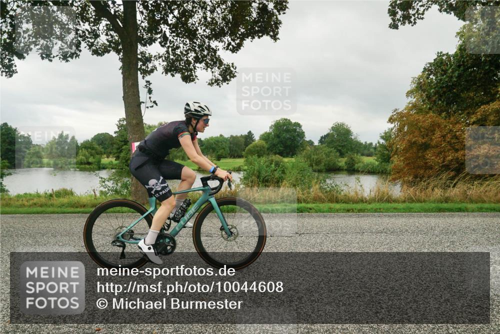 30.08.2026 - Elbe Triathlon Hamburg Michael Burmester http://msf.ph/oto/10044608 30.08.2026 09:13:04 Radfahren 251, 275, 335, 459, 512, 613 meine-sportfotos.de