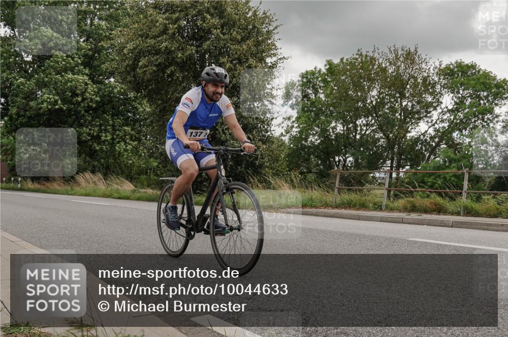 30.08.2026 - Elbe Triathlon Hamburg Michael Burmester http://msf.ph/oto/10044633 30.08.2026 15:08:15 Radfahren  meine-sportfotos.de