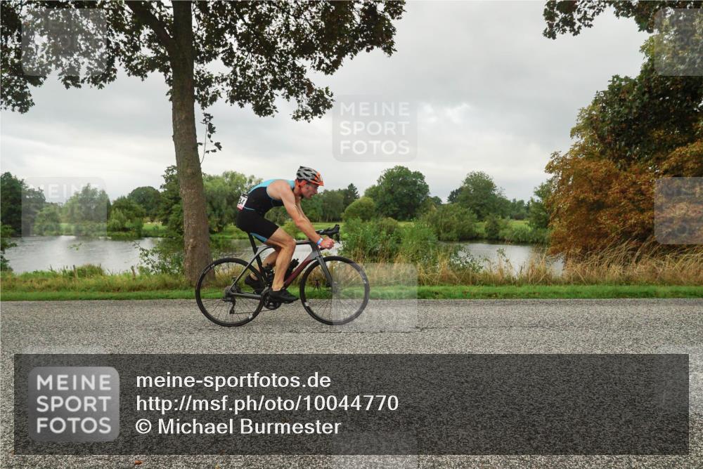 30.08.2026 - Elbe Triathlon Hamburg Michael Burmester http://msf.ph/oto/10044770 30.08.2026 09:14:04 Radfahren 284, 394, 426, 544 meine-sportfotos.de