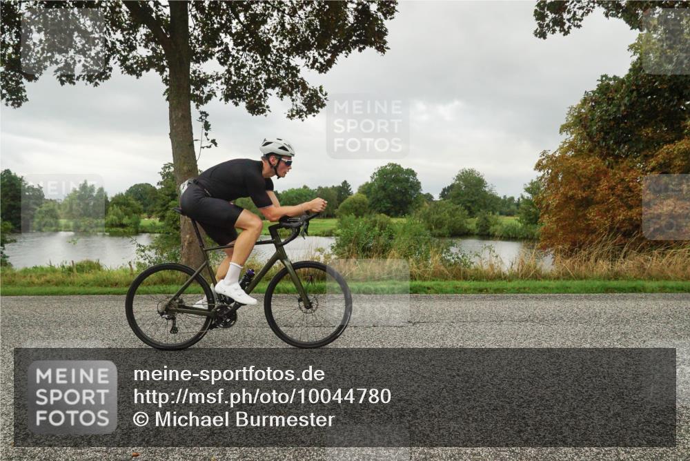 30.08.2026 - Elbe Triathlon Hamburg Michael Burmester http://msf.ph/oto/10044780 30.08.2026 09:14:05 Radfahren 284, 394, 426, 544 meine-sportfotos.de