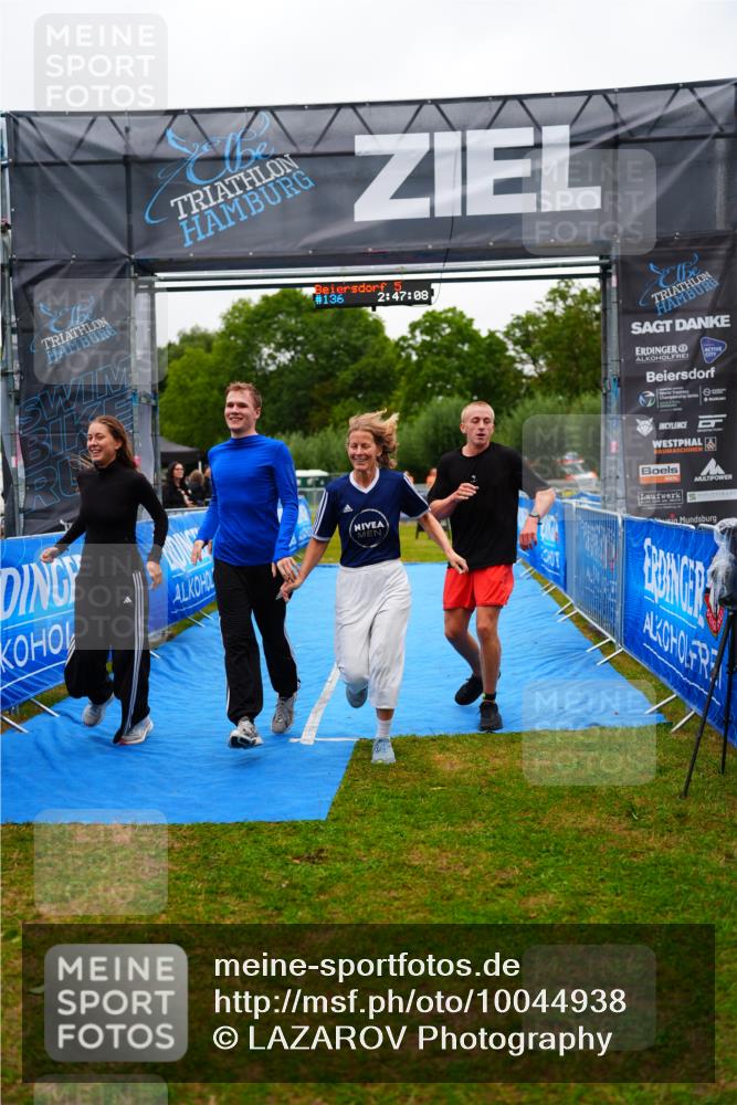 30.08.2026 - Elbe Triathlon Hamburg LAZAROV Photography http://msf.ph/oto/10044938 30.08.2026 16:47:08 Ziel  meine-sportfotos.de