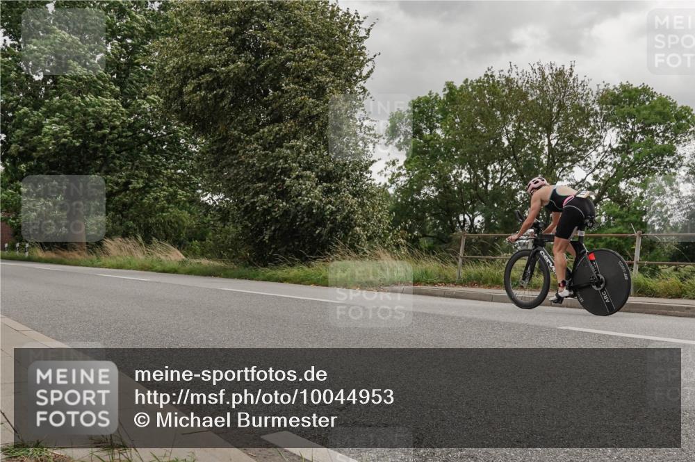 30.08.2026 - Elbe Triathlon Hamburg Michael Burmester http://msf.ph/oto/10044953 30.08.2026 15:19:24 Radfahren  meine-sportfotos.de